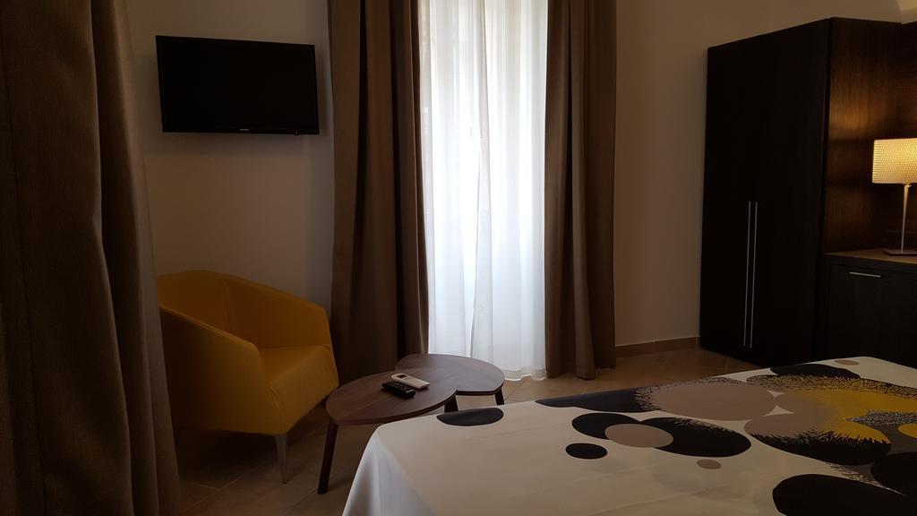 Una Finestra Su Monti Rome Buitenkant foto